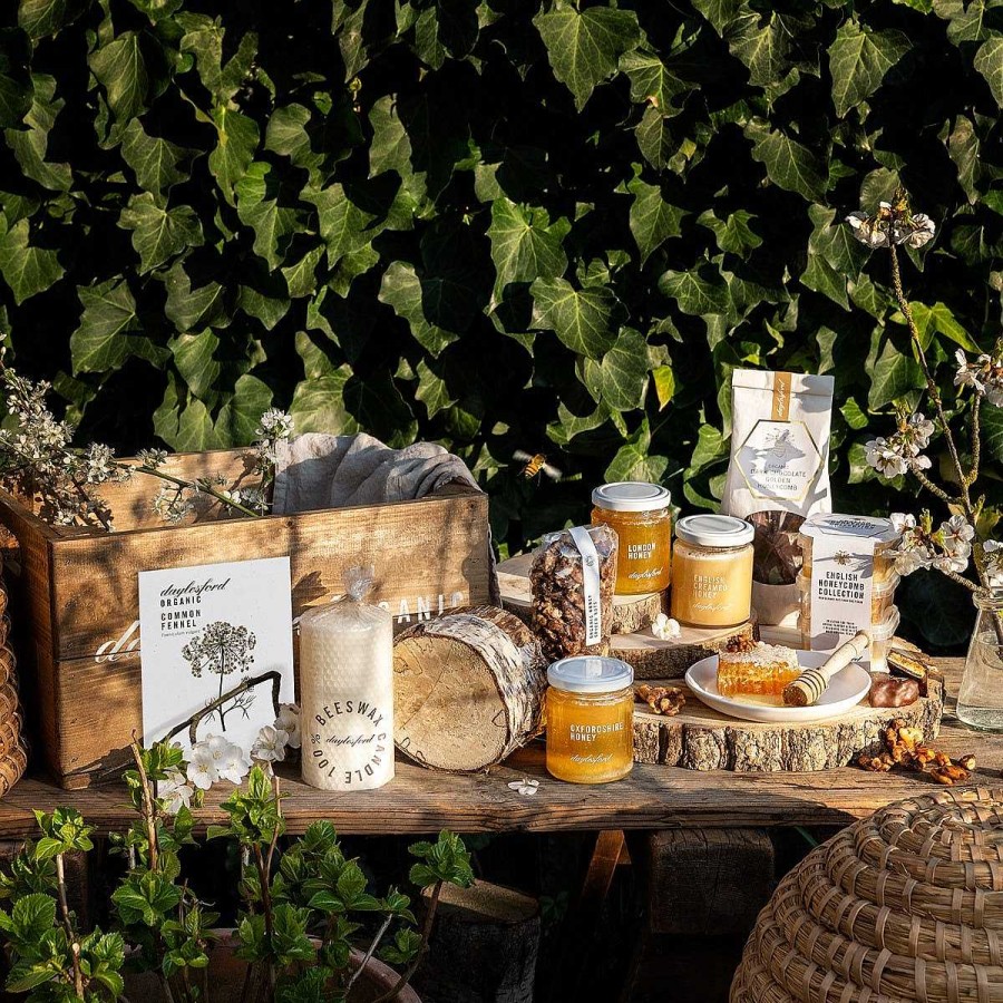 Daylesford Organic British Honey Hamper Hot