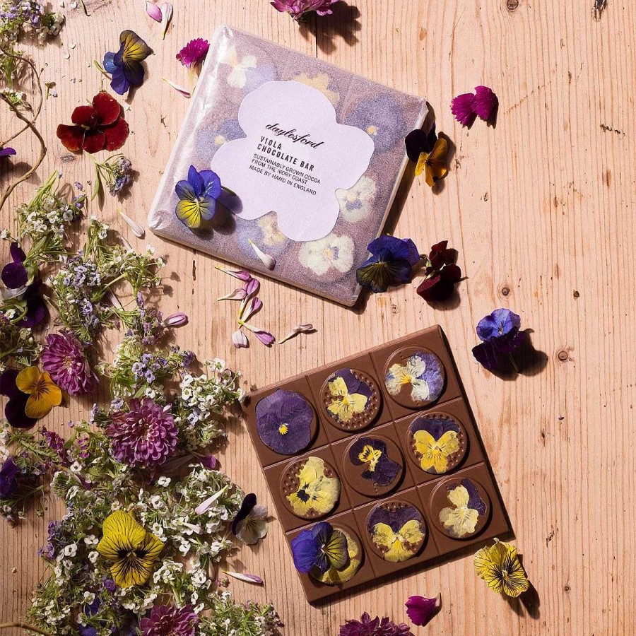 Daylesford Organic Viola Milk Chocolate Bar Clearance