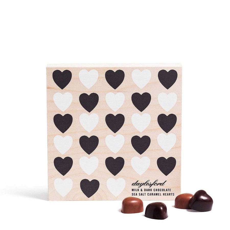 Daylesford Organic Milk & Dark Chocolate Sea Salt Caramel Hearts Wooden Box New