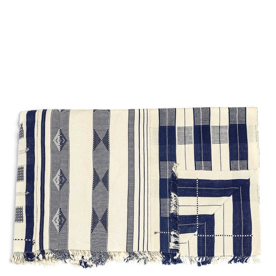 Daylesford Organic Nila Veku Throw Hot