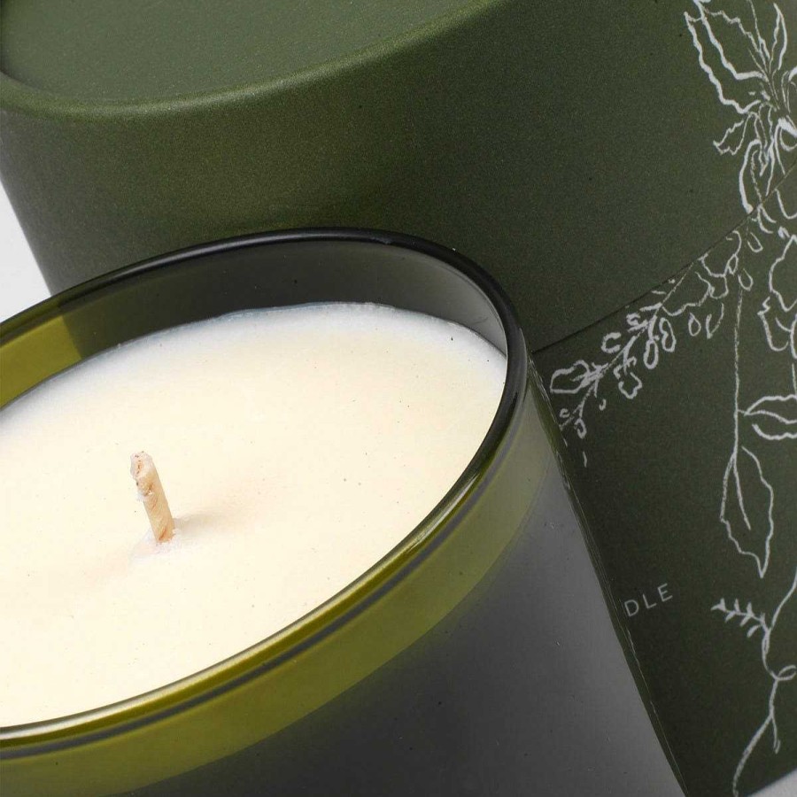 Daylesford Organic Bamford Wisteria Flora Candle Large Hot