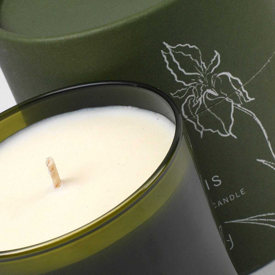 Daylesford Organic Bamford White Iris Flora Candle Large Wholesale