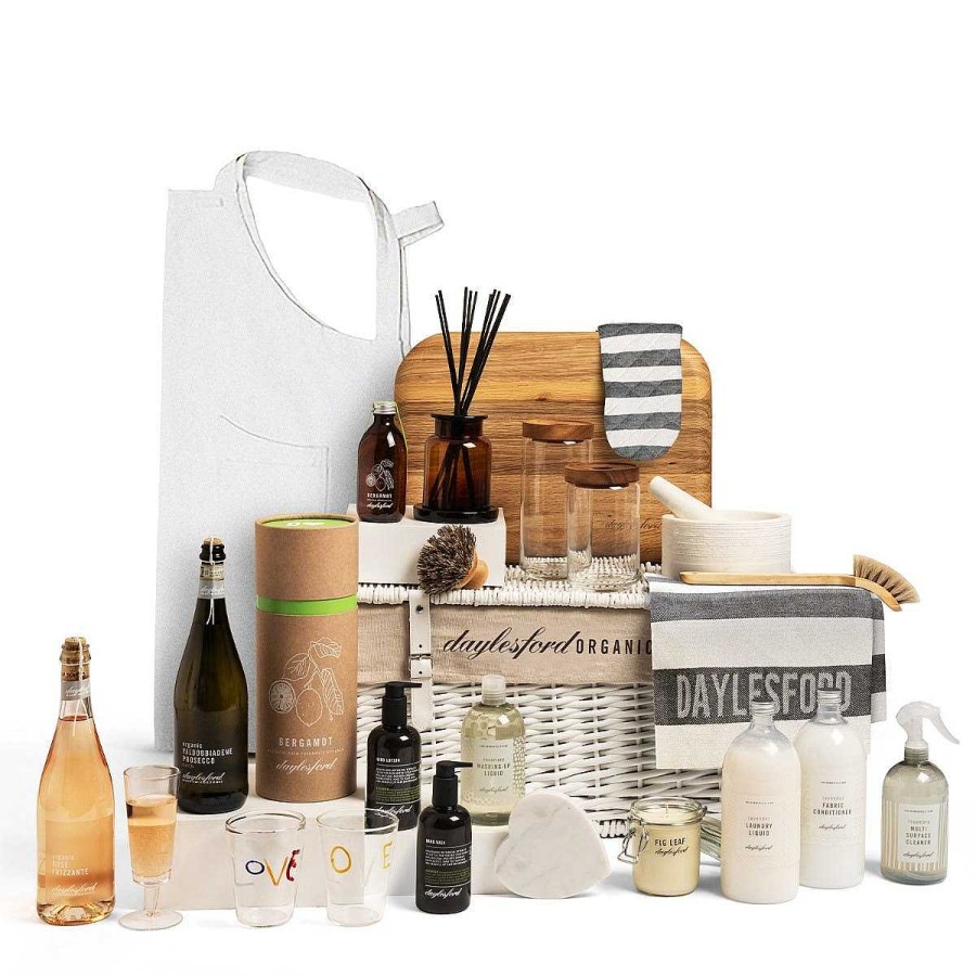 Daylesford Organic Welcome Home Hamper Wholesale